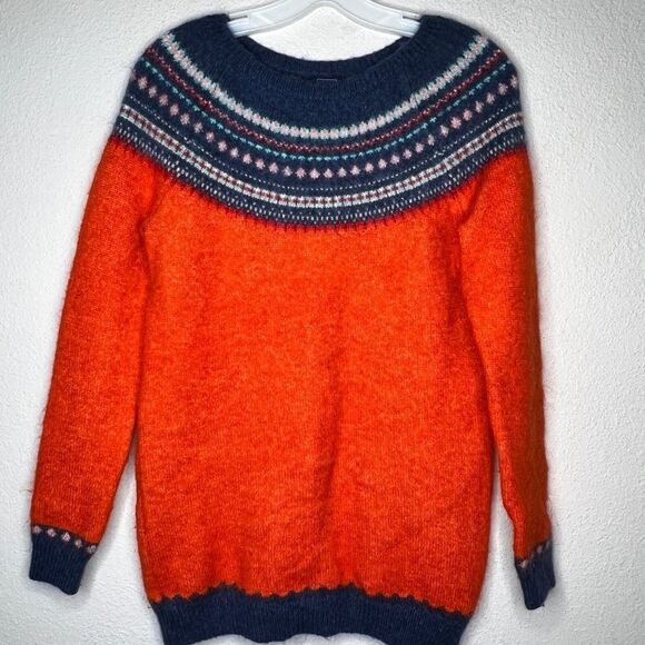 Gap Maternity Sweater - Picture 7 of 7